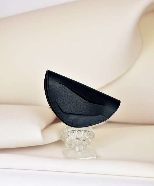 Mini Dune Bag - Black - Smooth / Veg Tanned / Textured / Gloss