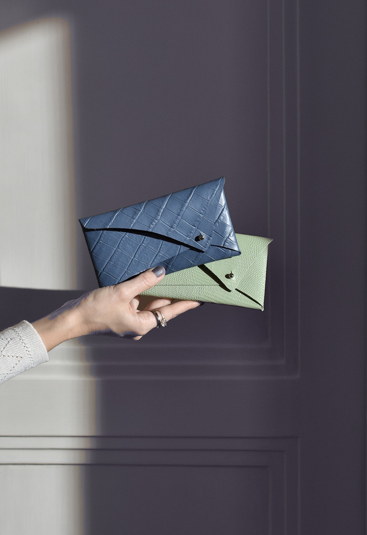 The Message Case Wallet Pénztárca Blue Croc Embossed – LINDASIETO