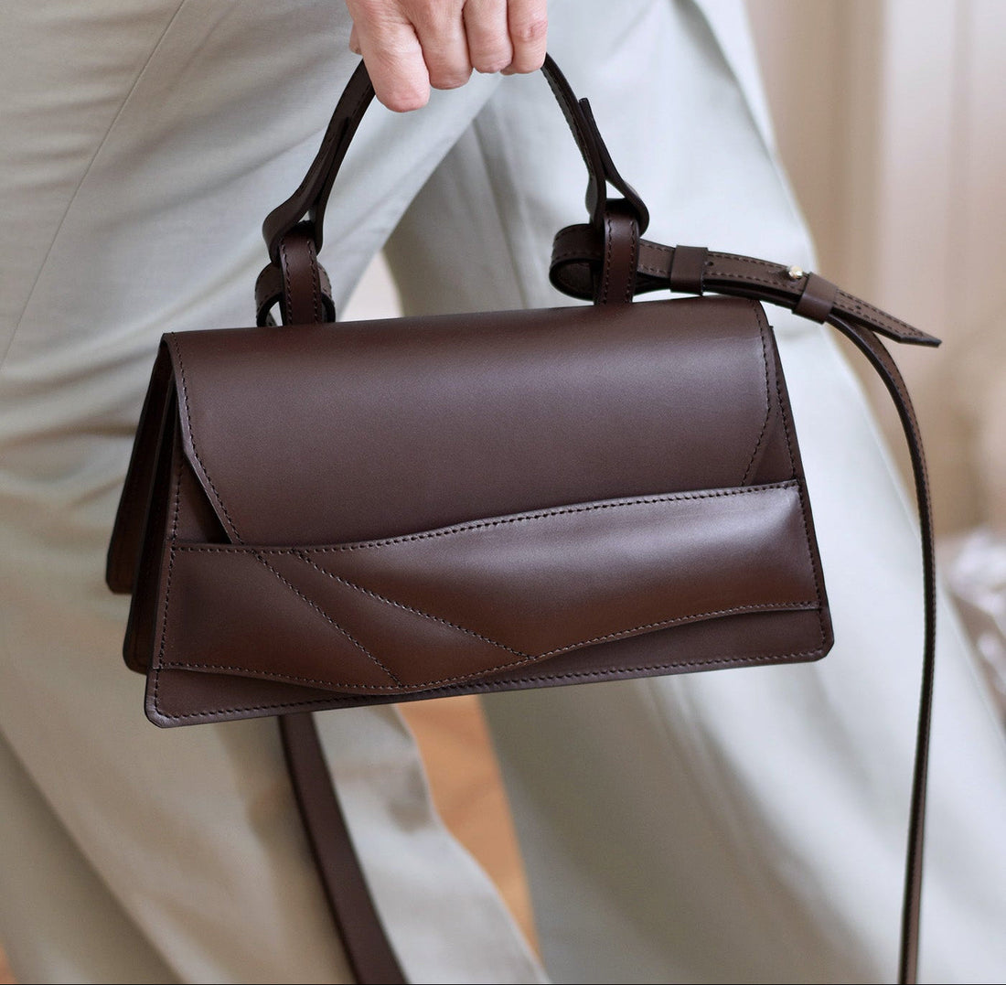 magyar designer barna bor taska Mini Balance Bag lindasieto