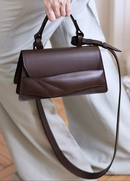 magyar designer csokolade barna bor taska, rad fashion, budapest design week. dark chocolate brown leather mini balance bag