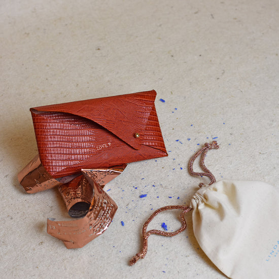 magyar designer bőr minimál pénztárca kártyatartó rad fashion festival ajándék brick red orange blue minimal leather wallets