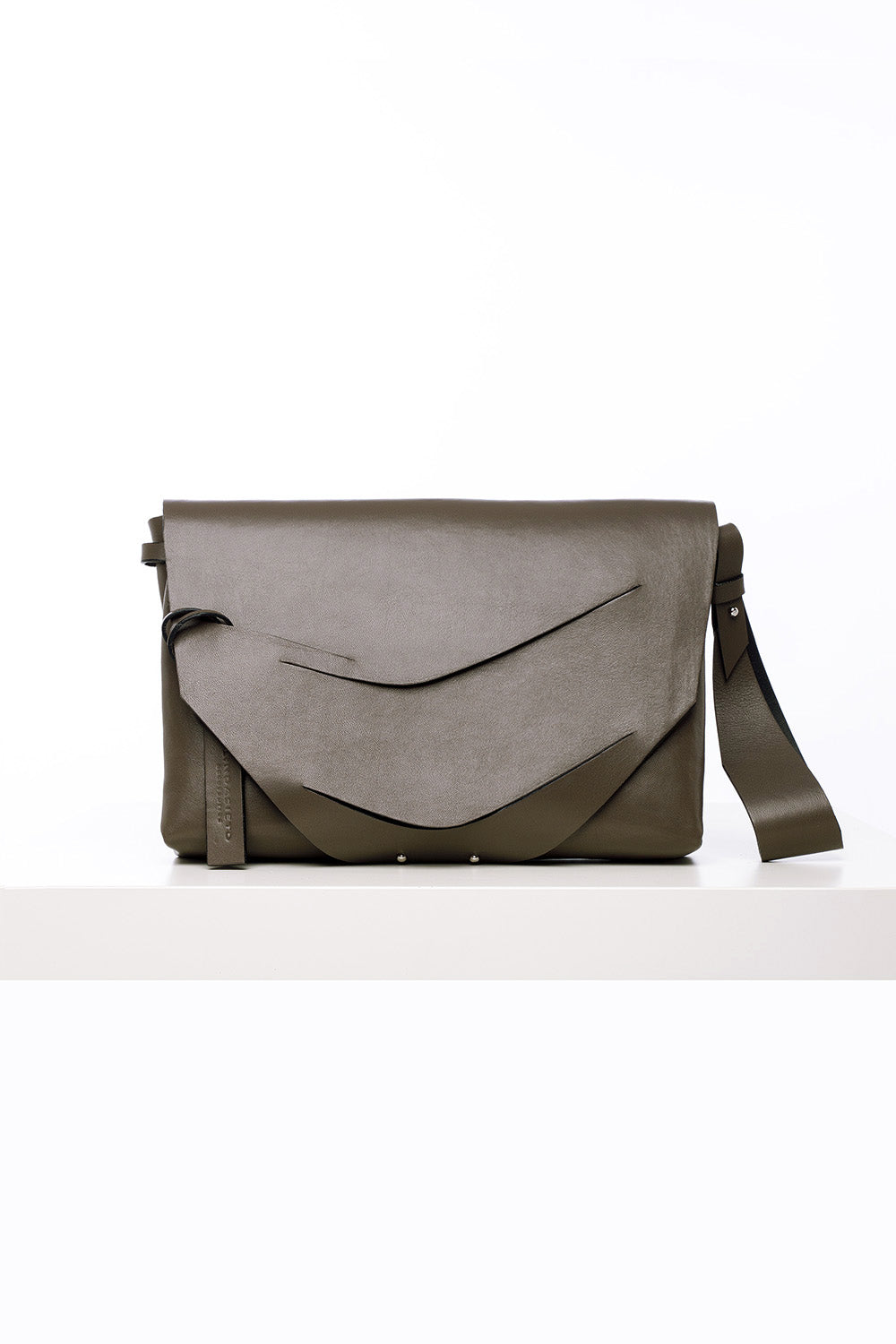 Boomerang Hybrid Bag - Olive (Oil Green)