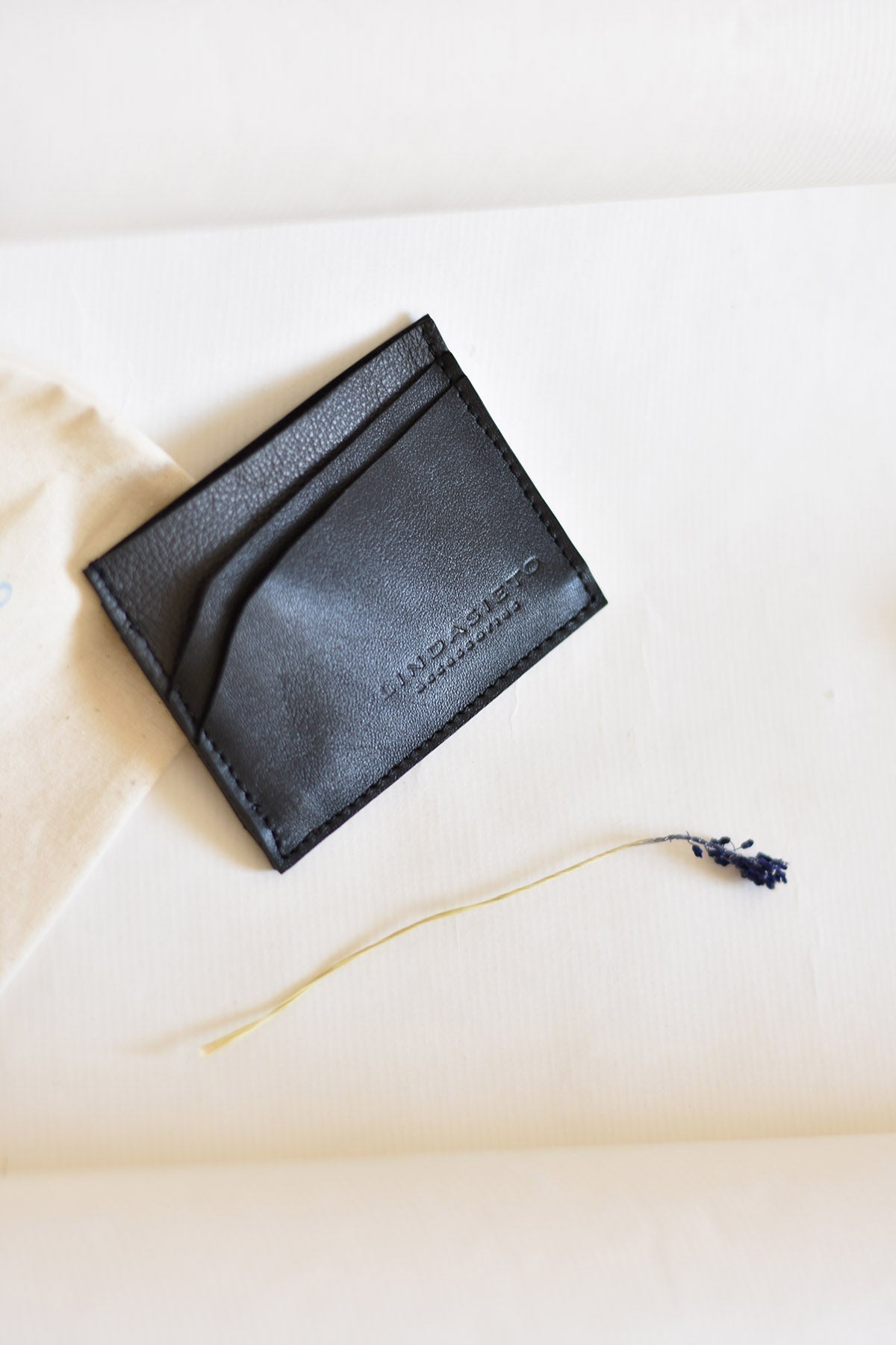 For Him - Dynamism Cardholder - Matte Black + Colours