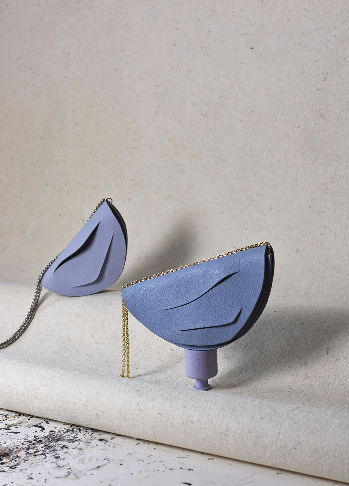 Handmade bridal,wedding clutch bag handcrafted from genuine Italian leather,or vegan custom colors, elegant, white, blue handbag, crossbody purse with unique wrist strap,anniversary gift by Budapest,EU based designer. Elegáns, egyedi, kék, designer borítéktáska, menyasszonyi táska, válltáska magyar táskatervező márka.